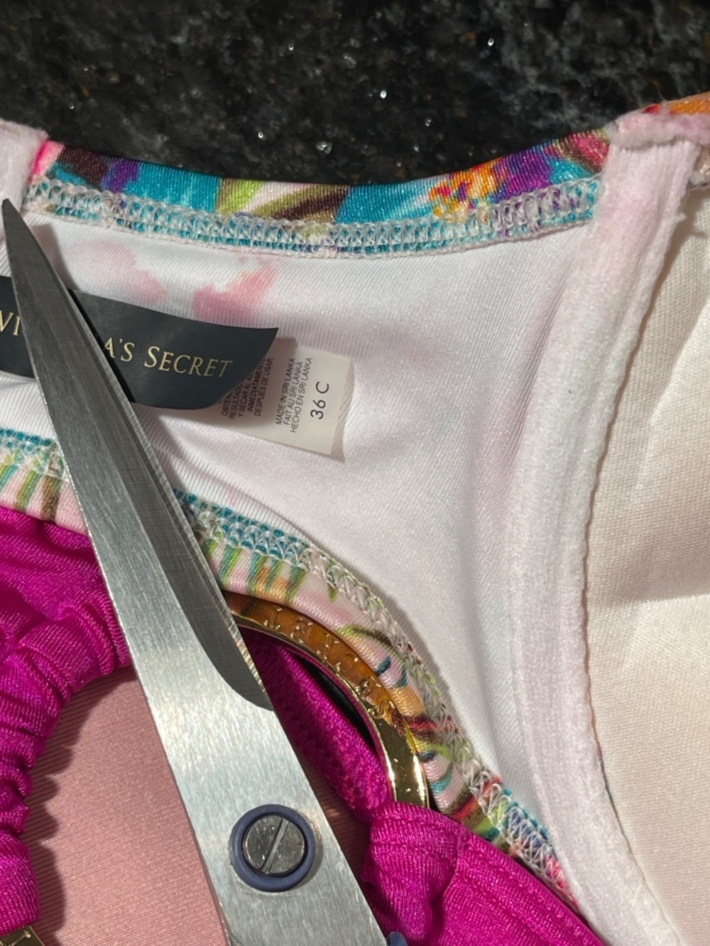 Like new Victoria Secret bikini bombshells vintage rare 36C/M set - Picture 2 of 2